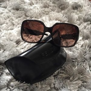 Fendi Oversized Sunglasses FS 445